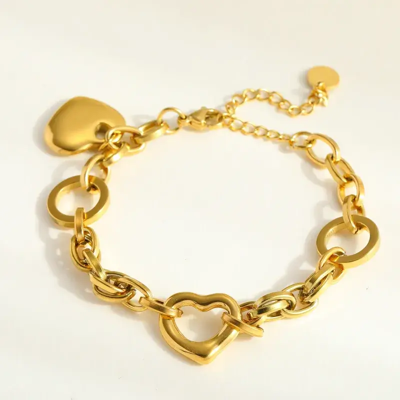 Golden Heart Link Bracelet - Image 2