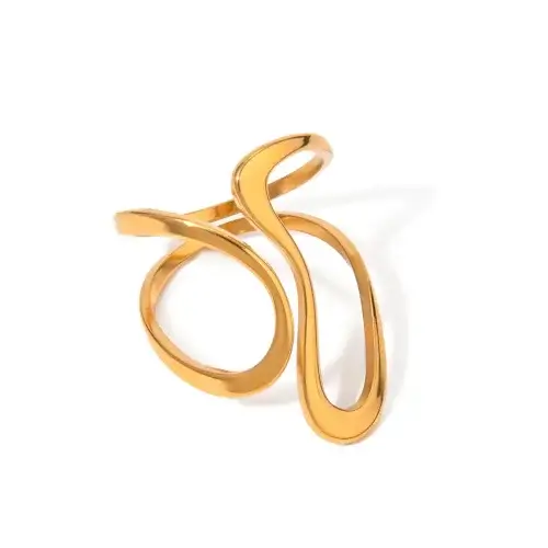 Aurea Wave Ring